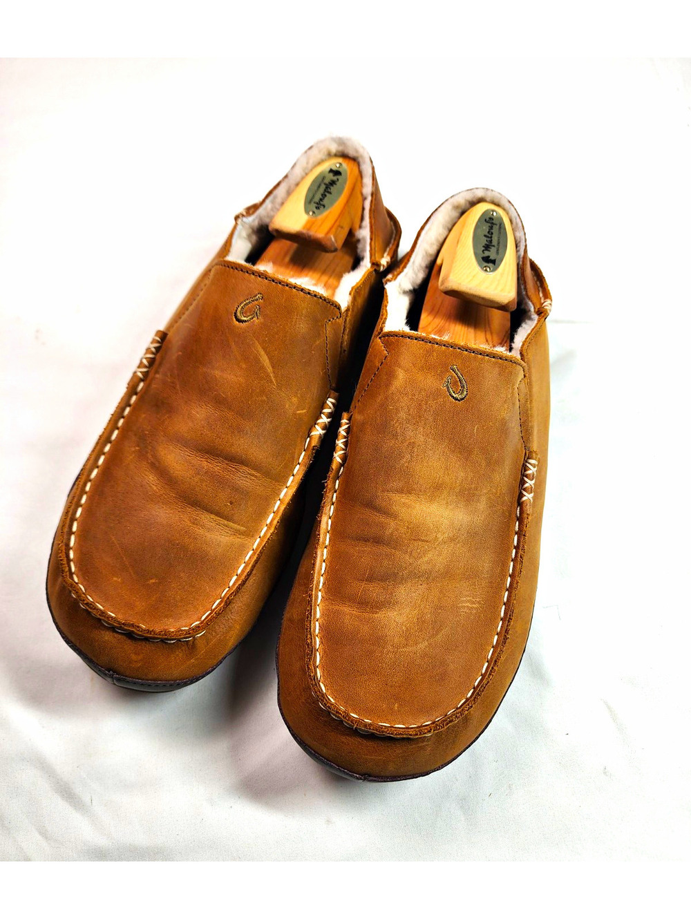 OluKai Moloa Men’s Brown Leather sheep fur Lined Slip-On Slippers Round Toe 11